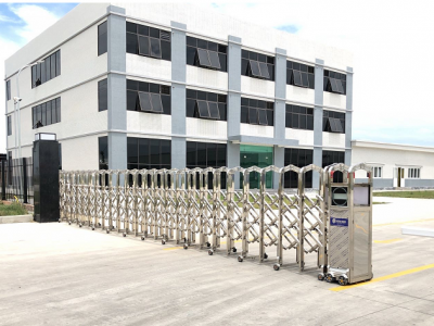 CỬA CỔNG XẾP LÙA INOX